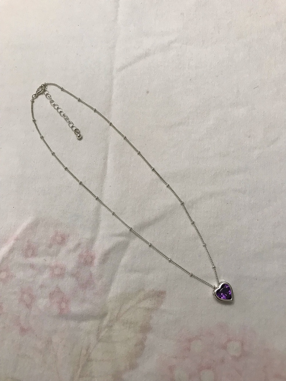 Silver Tone Dainty Purple Heart Pendant Necklace 16”